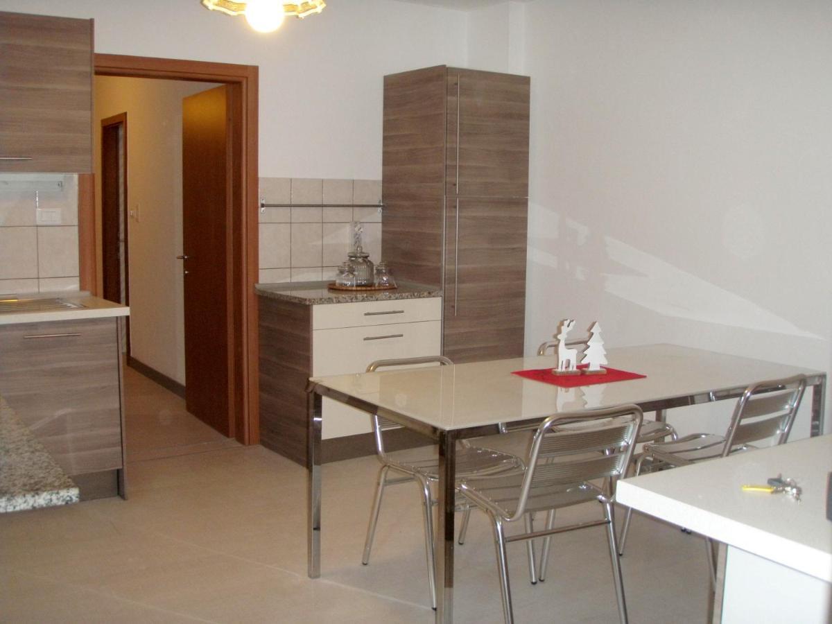 Girasole Grazioli 47 Bed & Breakfast Trento Exterior foto