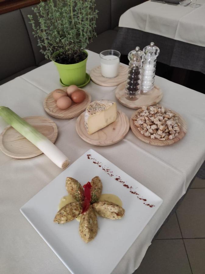 Girasole Grazioli 47 Bed & Breakfast Trento Exterior foto